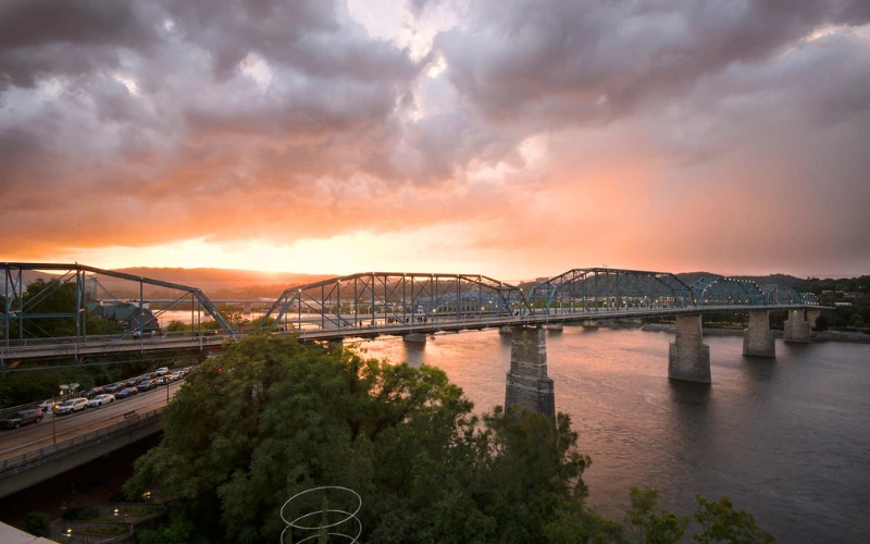 Chattanooga Facilities and Scenery